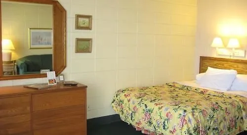 Cutty Sark Efficiencies And Historic Cottage'S Virginia Beach
